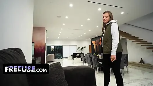 Üvey oğlum serbest ağzımın içine boşalmayı seviyor - üvey annem bir profesyonel gibi sakso çekiyor