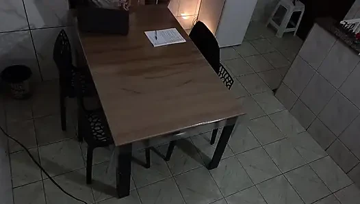 Задницу секретаршу трахают в зале совещаний.