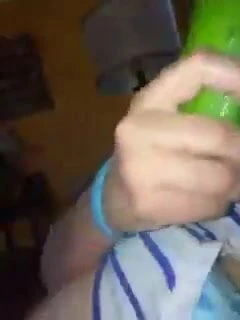 Bbw friend masturbates