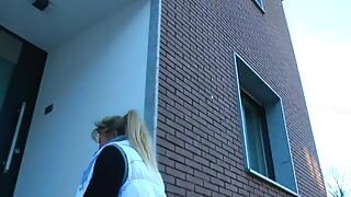 Notgheiles Couple aus Köln fickt das erste mal mit einer Nymphomanin geiler deutscher Dreier