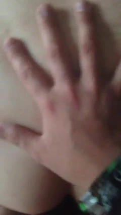 Amatőr vastag szőke kutyapózos