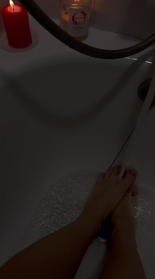 big legs feet worship goddess bathroom