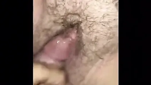 Fat ex squirting and farting lol