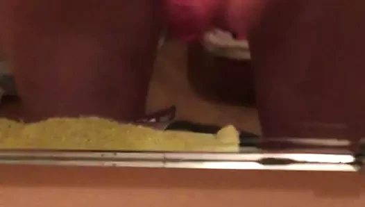 Doyouwantmycock?