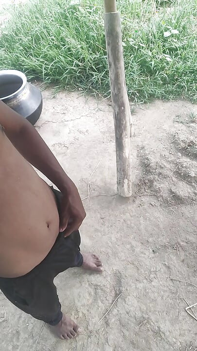 Indijski Desi seljački gay assamesebodoboy seks video