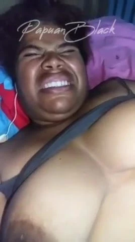Mama fingering
