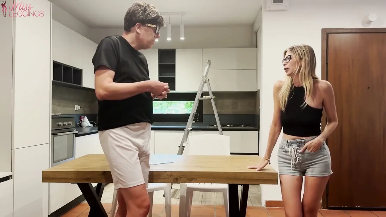 Stepaunt Disgusted by Her Stepnephew's Perverse Request to Help Her with the Internet Gets Excited by Snotting His Cock