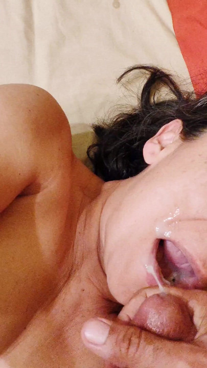 SEXY MATURE WITH HAIRY PUSSY RECEIVES BIG CUM IN HER MOUTH | Clip 3