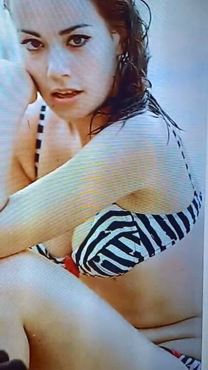 Claudine Auger Cum on Tribute (Bond Girl)