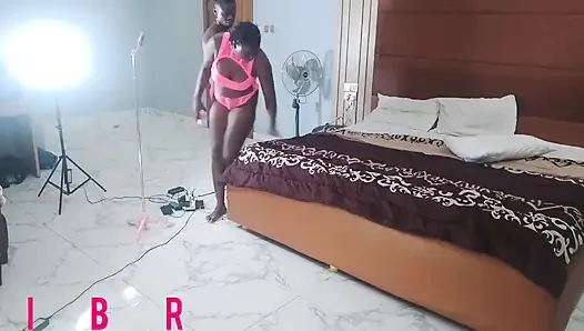 Reaksi cewek ini dientot habis-habisan sama kontol besar