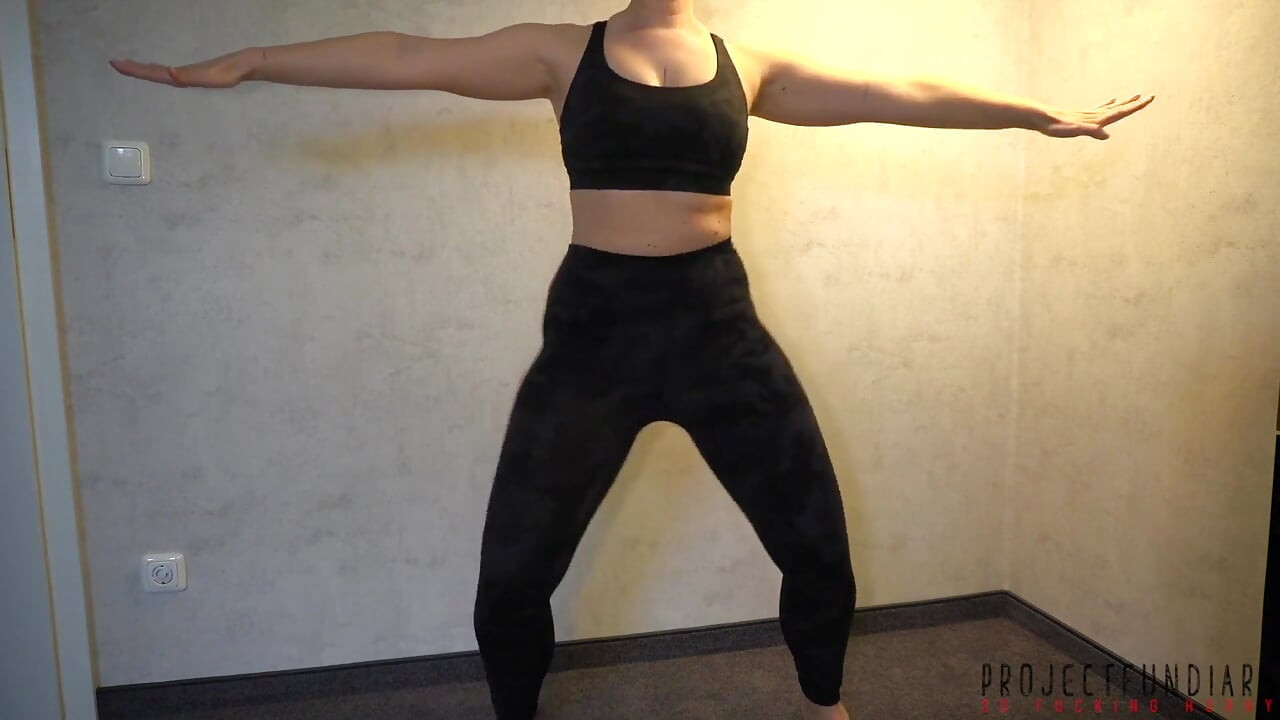 Meisje in strakke yogabroek krijgt hete creampie