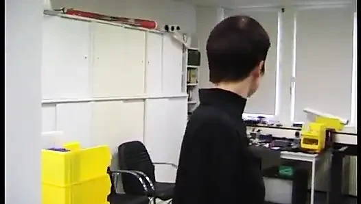 Brunette vintage slut with small tits gives a pleasurable blowjob