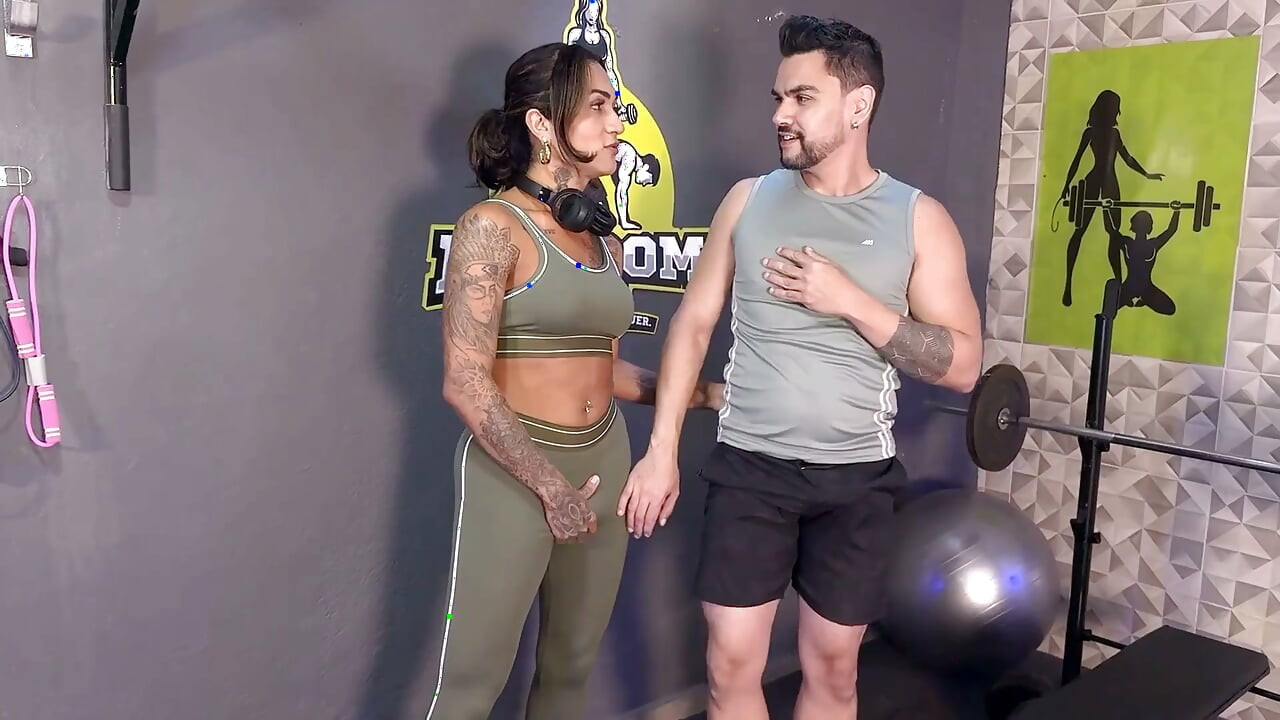 I Wrecked the Gym Bro on His Own Bench Press and He Begged Me Not to Stop