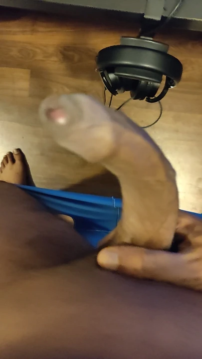 Big veiny, curvy and huge dickkk 🍆