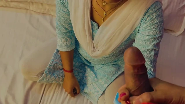 Mommy ko bete ne pela hardcore desi video