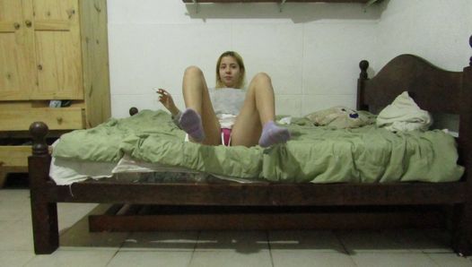 18 year old girl fucks – while mom waits for her at home she fucks her stepfather