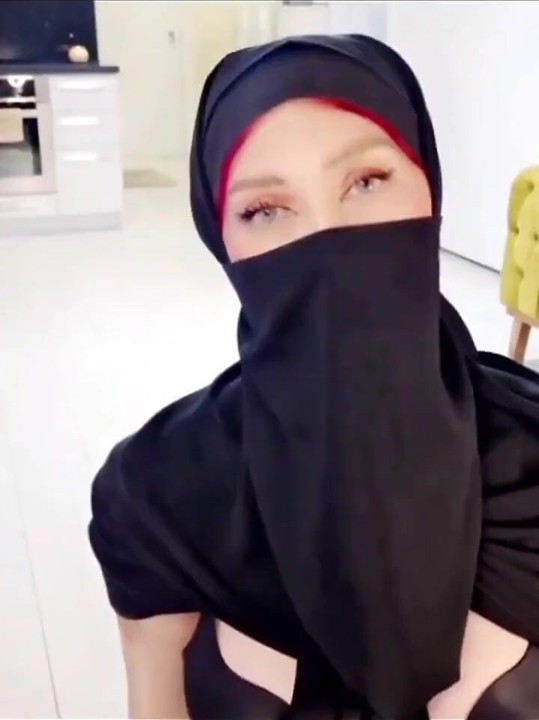 Yarak emerek tesettürlü seks yüzüne geliyor