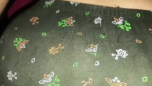 Kocam benimle minyonumu siken ve ateşli amcığımı domaltarak sikiyor.