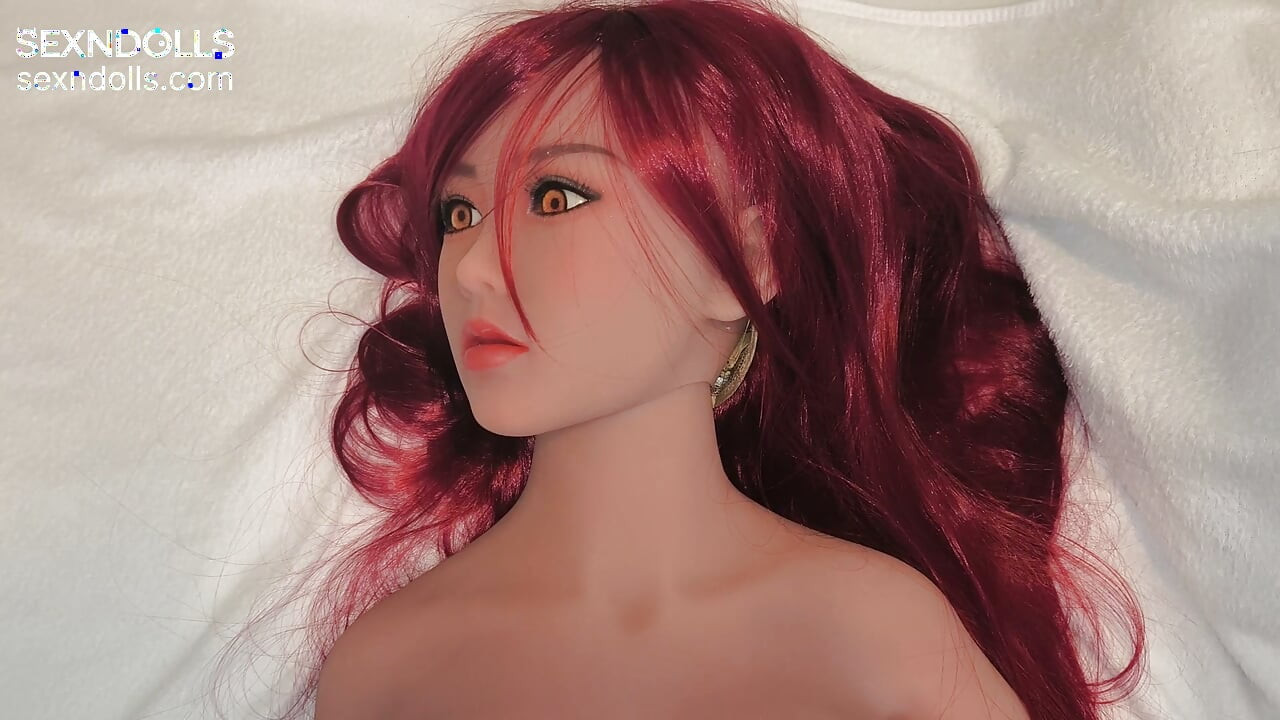 It is finaly here!  Unboxing Asian sexdoll Lina Mei from sexndolls