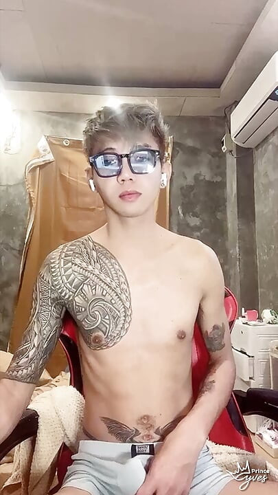 Cute Inked Boy Teasing, Masturbating, and Cumming for His Webcam Viewer