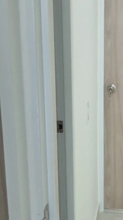 التقيت بجارتي في الحمام