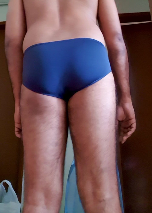 Big Ass exposing