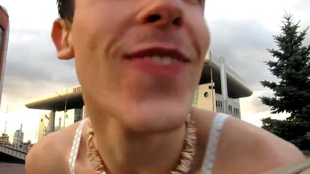 TWINK IS ALWAYS HUNGRY FOR RAW COCK