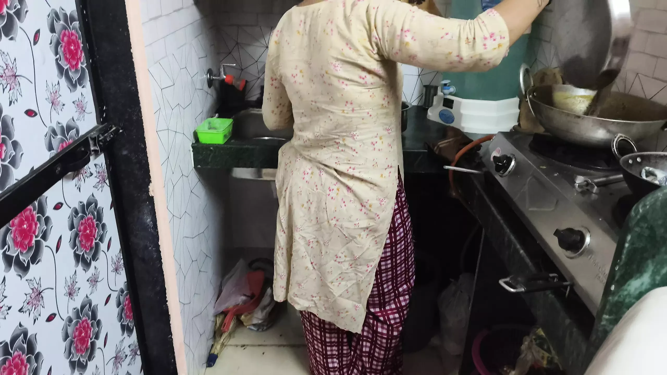 ASSAM NEW HUSBAND AND WIFE SEX VIDEO