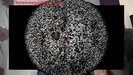 госпожа шлепает и плюет