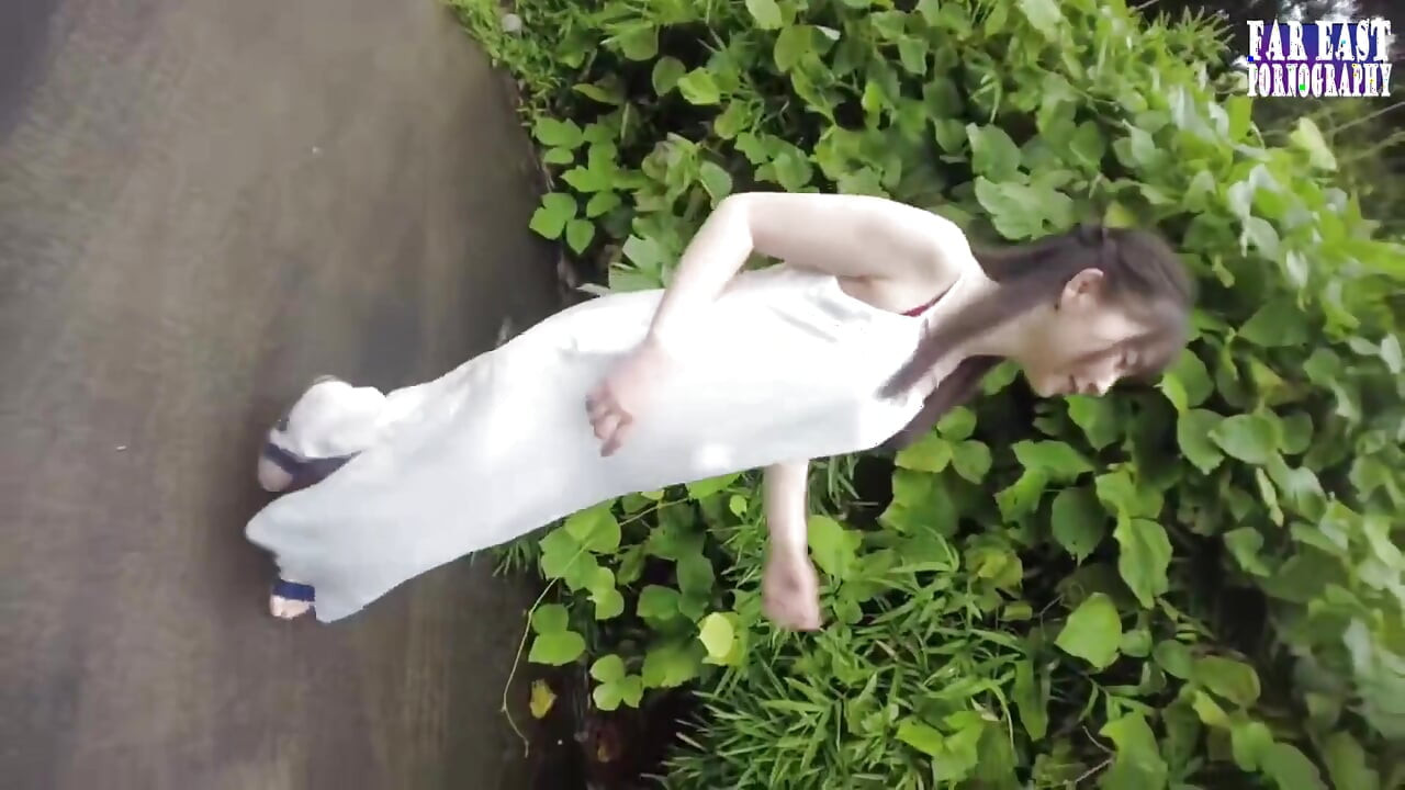 Steamy T Back Stroll with a First Time Outdoor Peach That Drives Nonstop Release Part.1