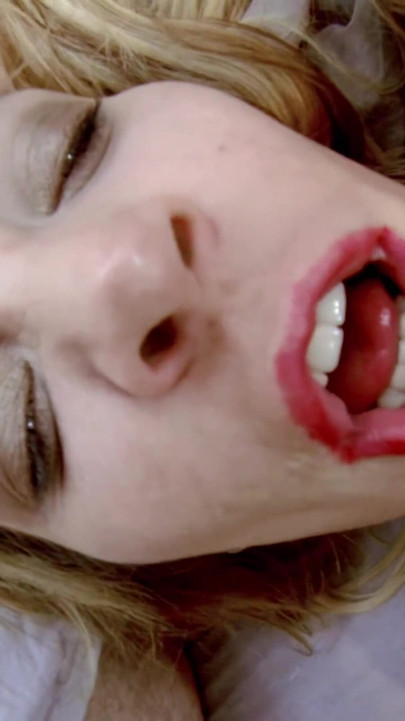 Terry Kemaco: Hot Blonde MILF Handjob and Blowjob in POV