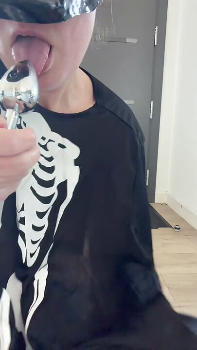 Subscribe Mym fan Faucettes Halloween 2026