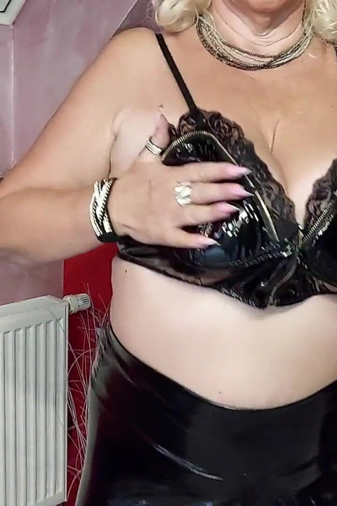 Sexy Granny Shows off