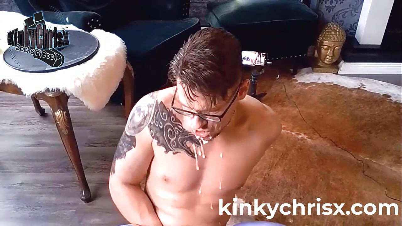 KinkyChrisX in blue nylons fucks herself with two toys