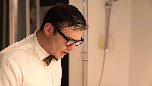 Paar hat am Heiligabend auf der Toilette gefickt