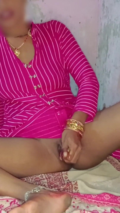 Desi domaćica rj Nisha od Baigana | Isječak 1