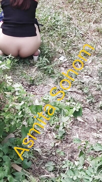 Indian Hotwife Asmita Outdoor Pissing Dare Challenge