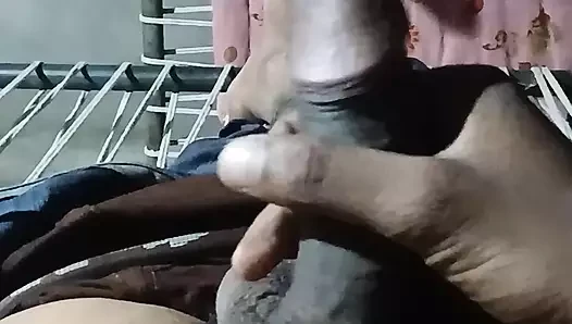 SIYAH KOLA