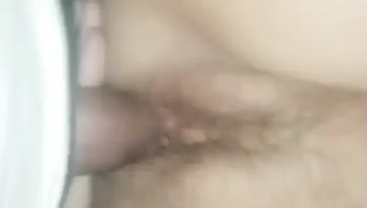 Amcık çok güzel vücutlu üvey kız kardeş üvey erkek kardeşiyle sikişiyor