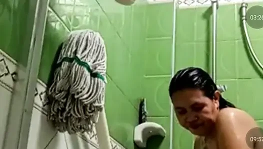 Bu günün şafağı her zaman banyo yapıyor