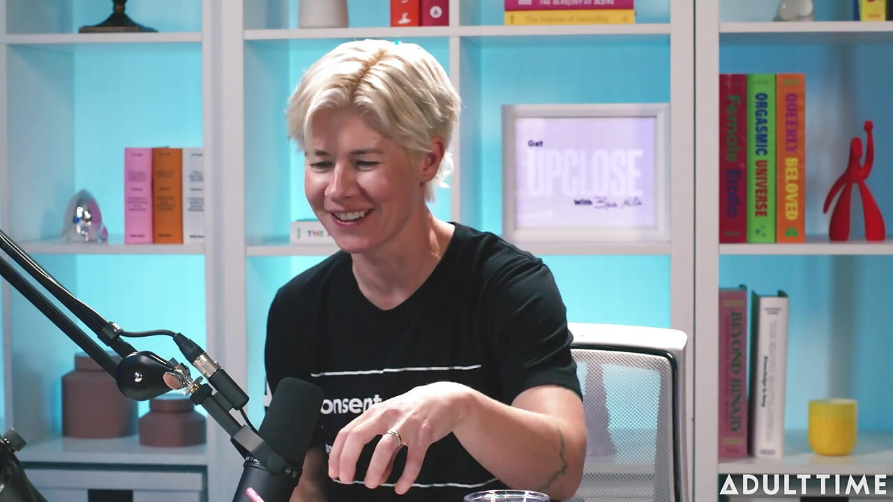 Lilly Bell Ekshibitionismi, sekstailu ja voimaannuttaminen aikuisten ajan podcast