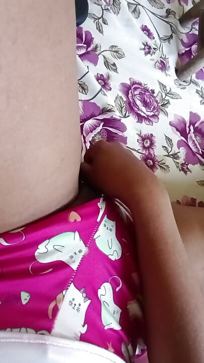 Too hot, she ended up on the internet.Hot brunette fell into the net smelling delicious.