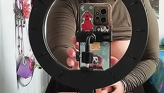 Sexy vor dem Spiegel