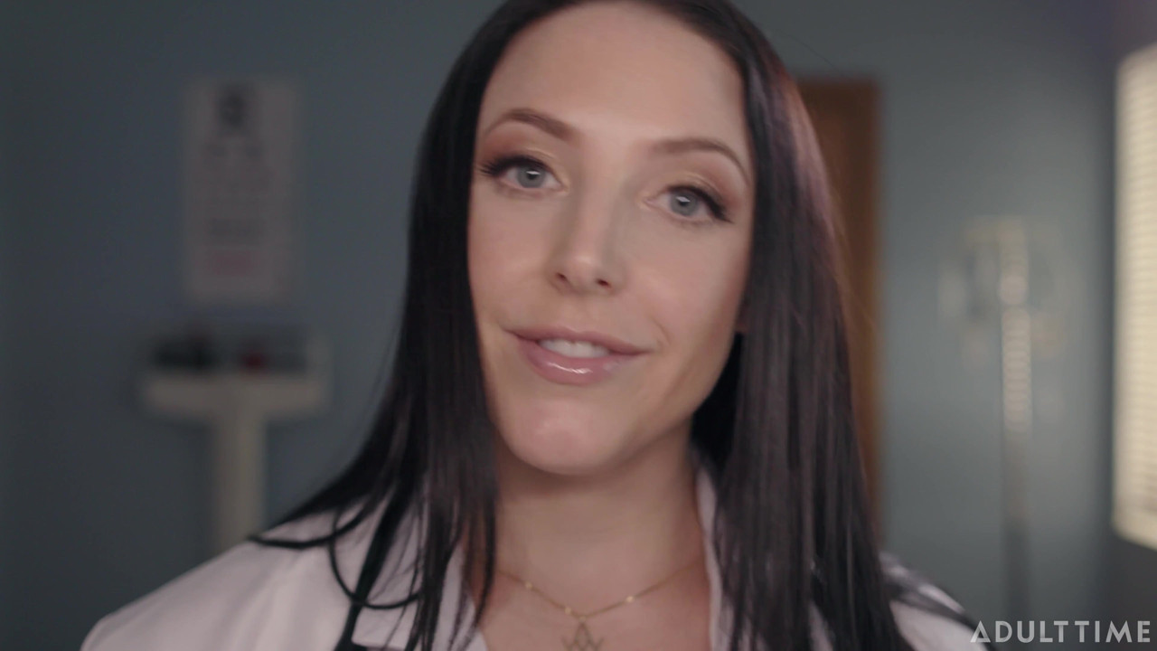 Asmrファンタジー博士。アンジェラ・ホワイトが全身身体検査