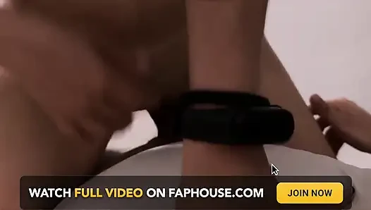 Ini adalah seks terkaya yang pernah mereka berikan padaku dan itu bukan suamiku