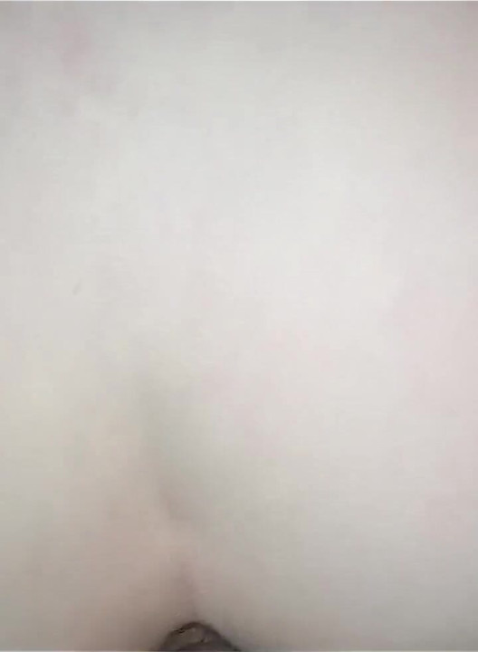 mera sautela bhaee mujhe 2 minat ke lie chodta hai