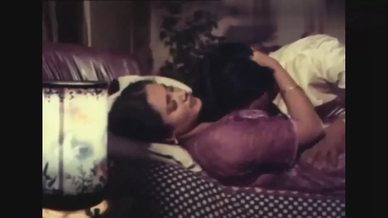 浪漫色情电影，Mallu，美女