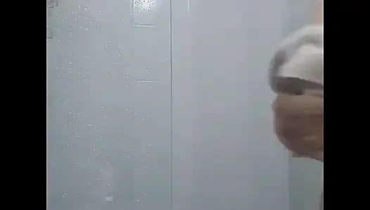 Memek muncrat shave dicukur