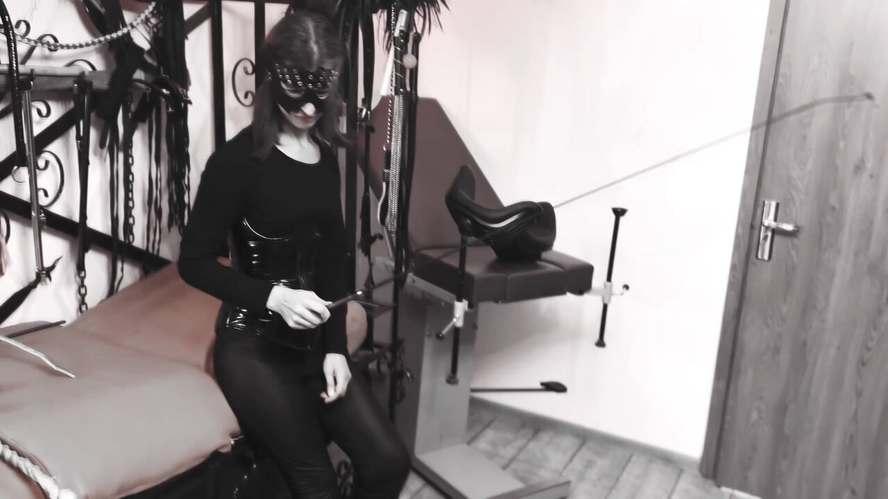 Insane RIDING CROP WHIPPING double sadism
