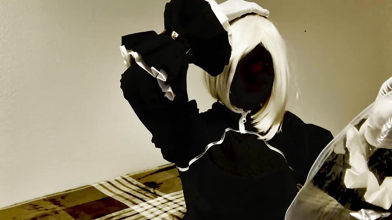 Crni Zentai Cosplay igra s disanjem